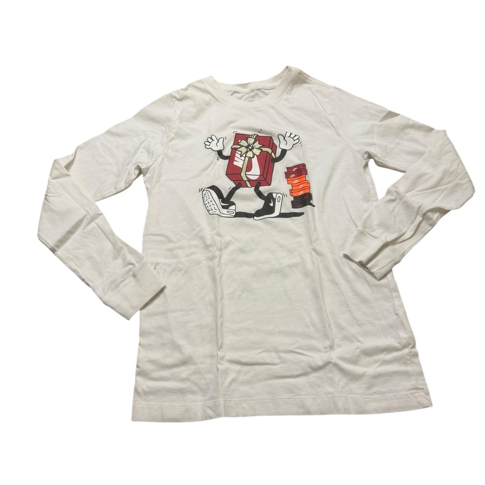 Nike | Sneaker Head White Long Sleeve Graphic Tee Shoe Box Gifts